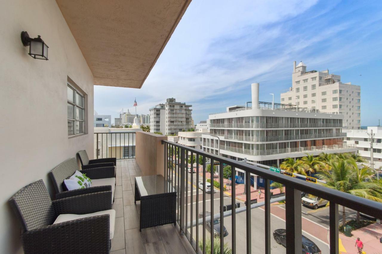 2 Bedroom 2 Bath With Patio On 11Th Collins Ave 마이애미 비치 외부 사진